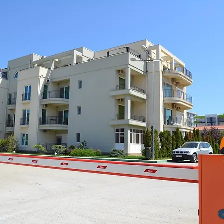 Apartament Clara 公寓